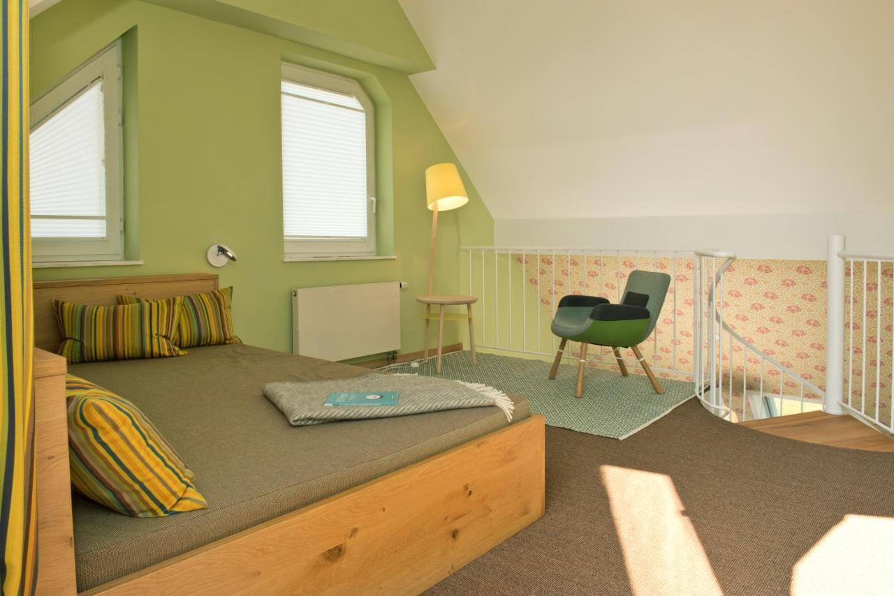Hotel Gude Касел Екстериор снимка