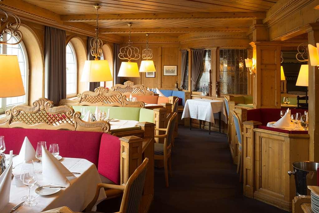Hotel Gude Касел Ресторант снимка