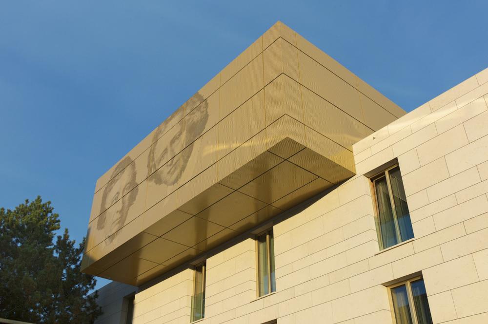 Hotel Gude Касел Екстериор снимка